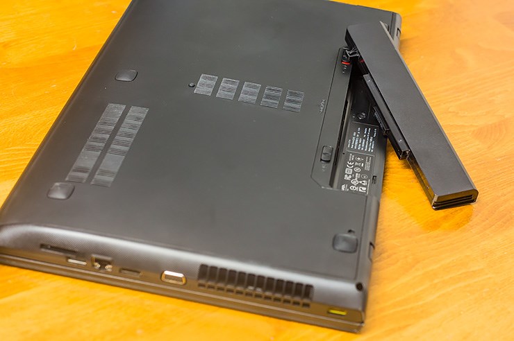 Lenovo G710 (4).jpg